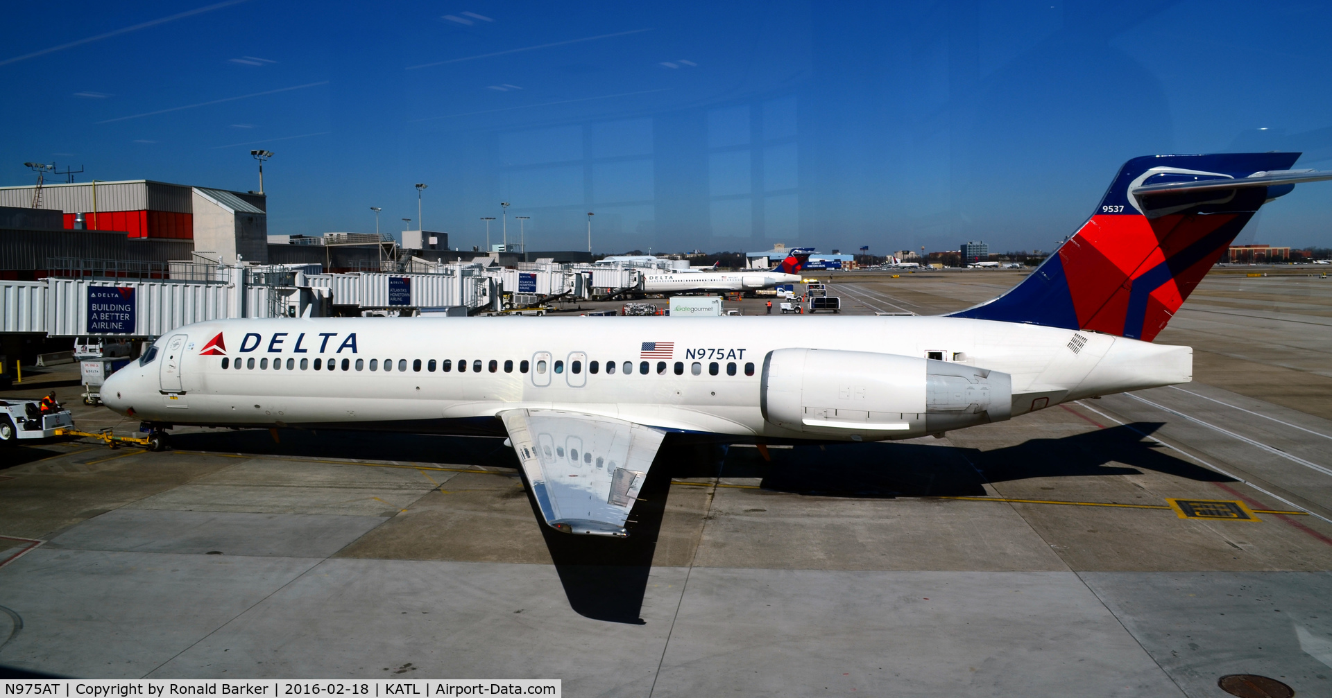 N975AT, 2002 Boeing 717-200 C/N 55035, Pushback from Gate C33 Atlanta
