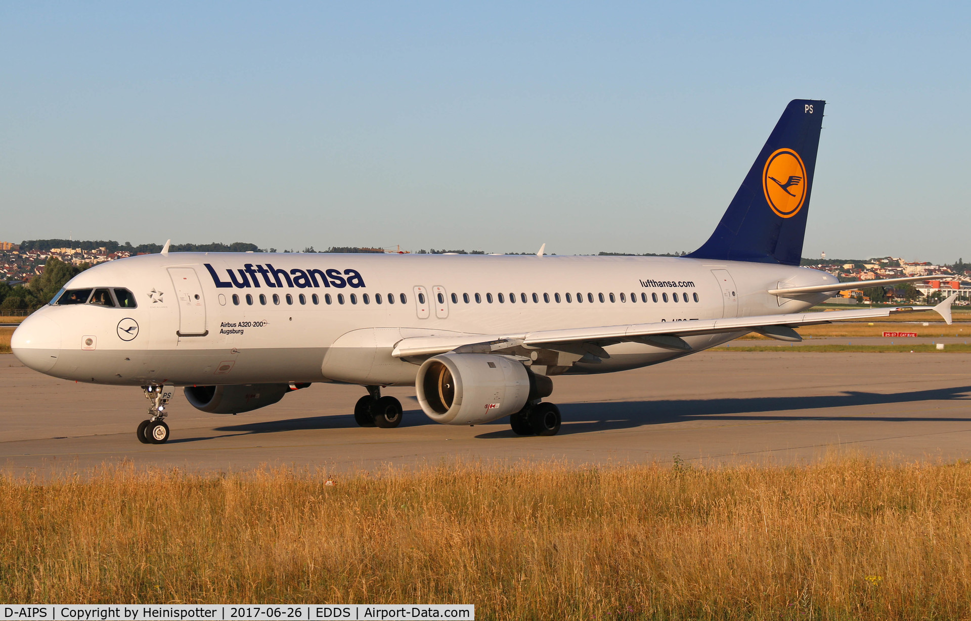 D-AIPS, 1990 Airbus A320-211 C/N 0116, D-AIPS  at Stuttgart Airport.