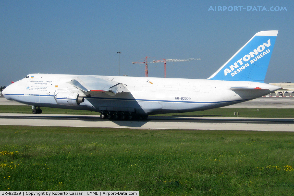 UR-82029, 1991 Antonov An-124-100 Ruslan C/N 19530502630/0210, Runway 31