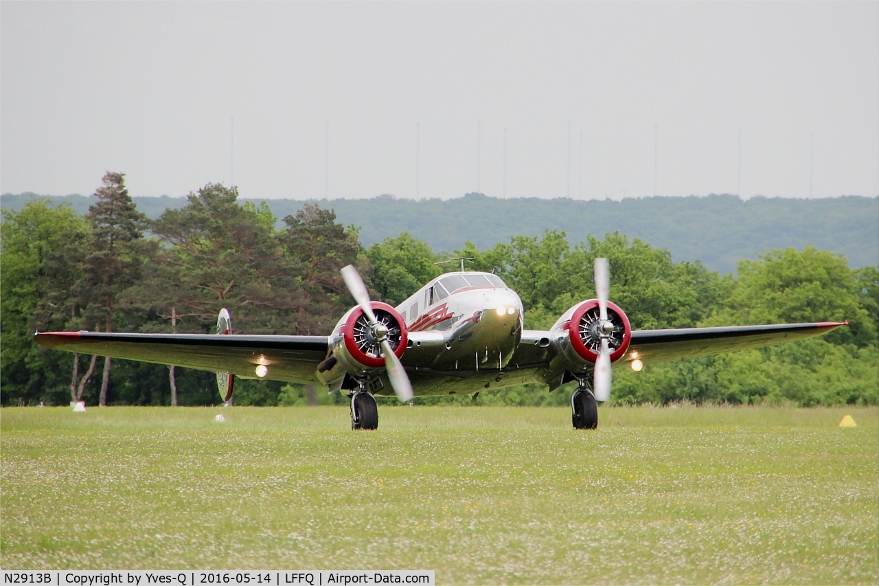 N2913B, 1953 Beech D18S C/N A-963, Beech D18S, Taxiing to static park, La Ferté-Alais airfield (LFFQ) Air show 2016