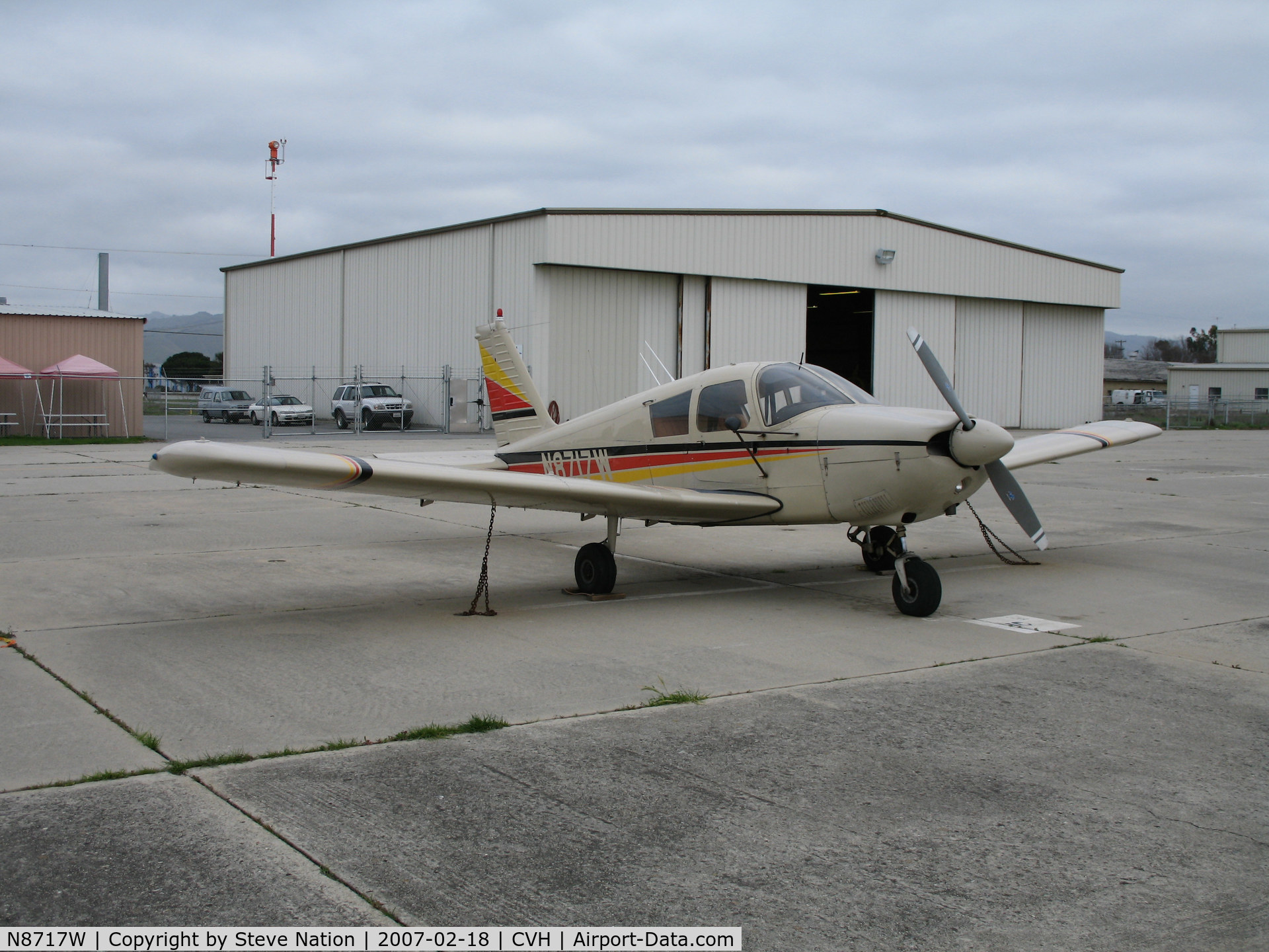 N8717W, 1964 Piper PA-28-235 Cherokee C/N 28-10252, 1964 Piper PA-28-28-235 @ Hollister Municipal Airport, CA