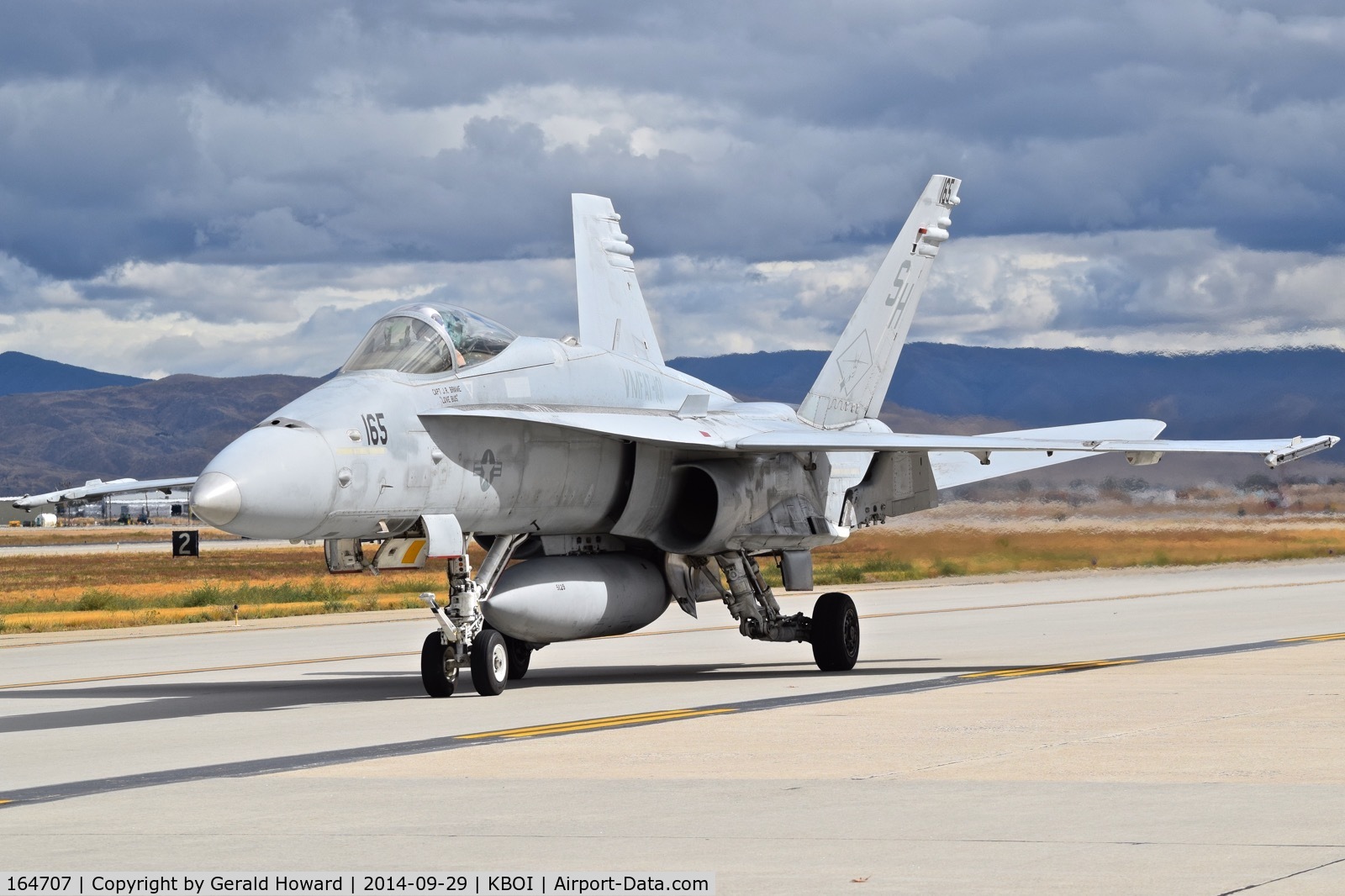 164707, McDonnell Douglas F/A-18C Hornet C/N 1149/C312, Taxiing on Bravo.  VMFAT-101 