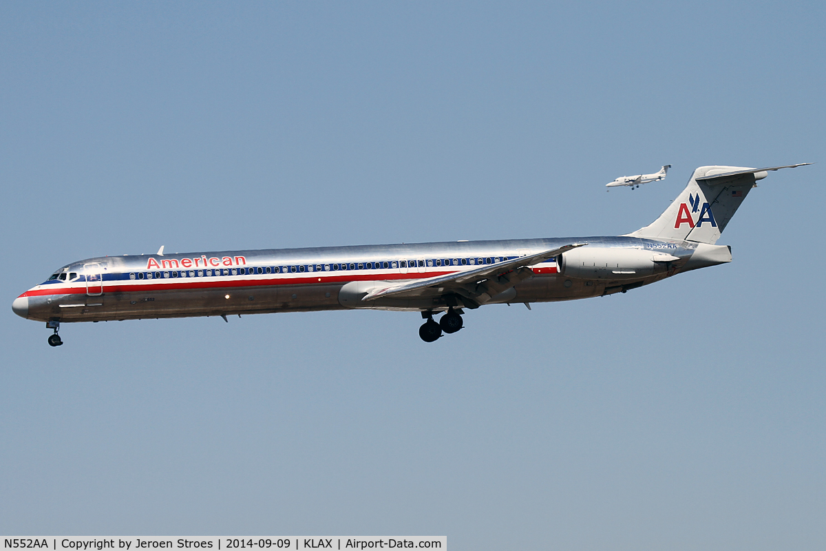 N552AA, 1991 McDonnell Douglas MD-82 (DC-9-82) C/N 53034, KLAX