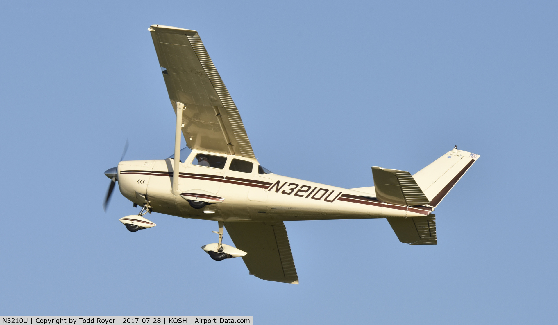 N3210U, 1963 Cessna 182F Skylane C/N 18254610, Airventure 2017