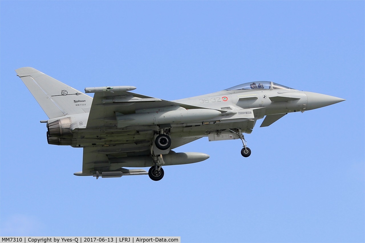 MM7310, Eurofighter EF-2000 Typhoon S C/N IS042, Eurofighter EF-2000 Typhoon S, On final rwy 08, Landivisiau Naval Air Base (LFRJ) Tiger Meet 2017