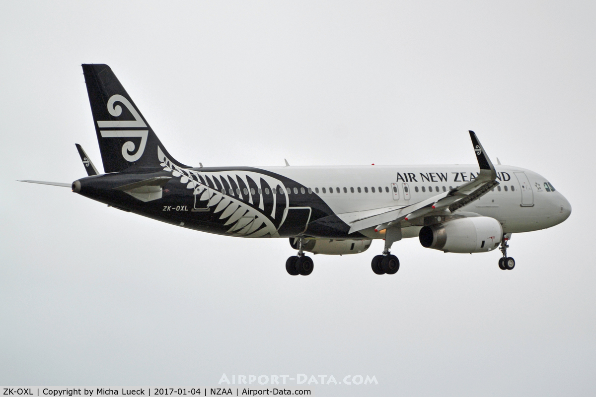 ZK-OXL, 2016 Airbus A320-232 C/N 7086, At Auckland
