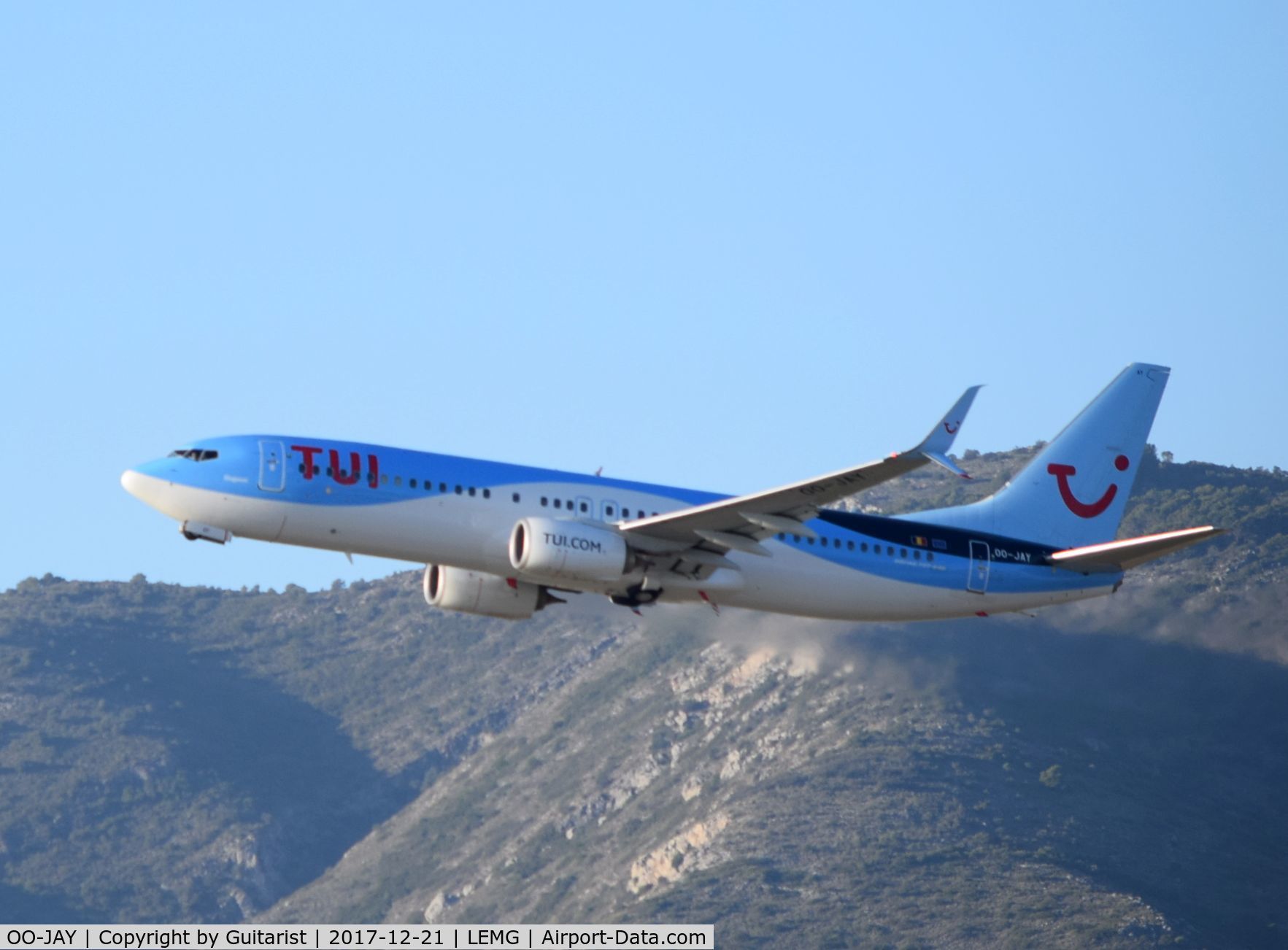 OO-JAY, 2013 Boeing 737-8K5 C/N 40944, At Malaga