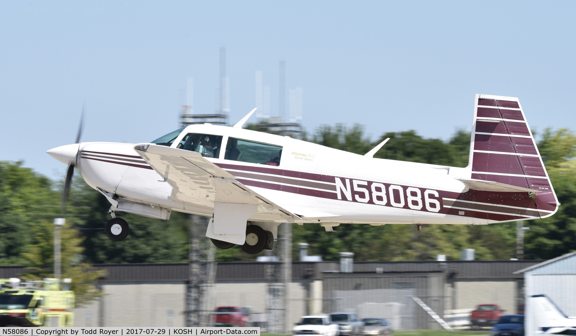 N58086, 1985 Mooney M20J 201 C/N 24-1552, Airventure 2017