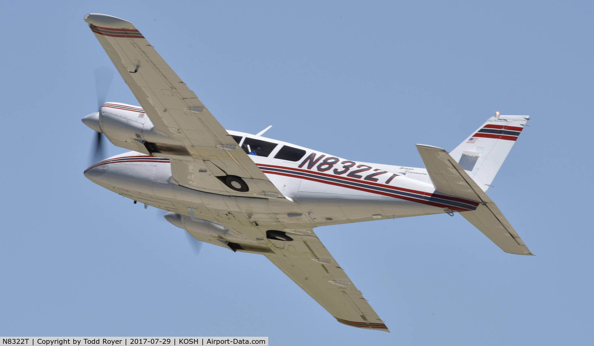 N8322T, 1981 Piper PA-44-180T Turbo Seminole C/N 44-8107033, Airventure 2017