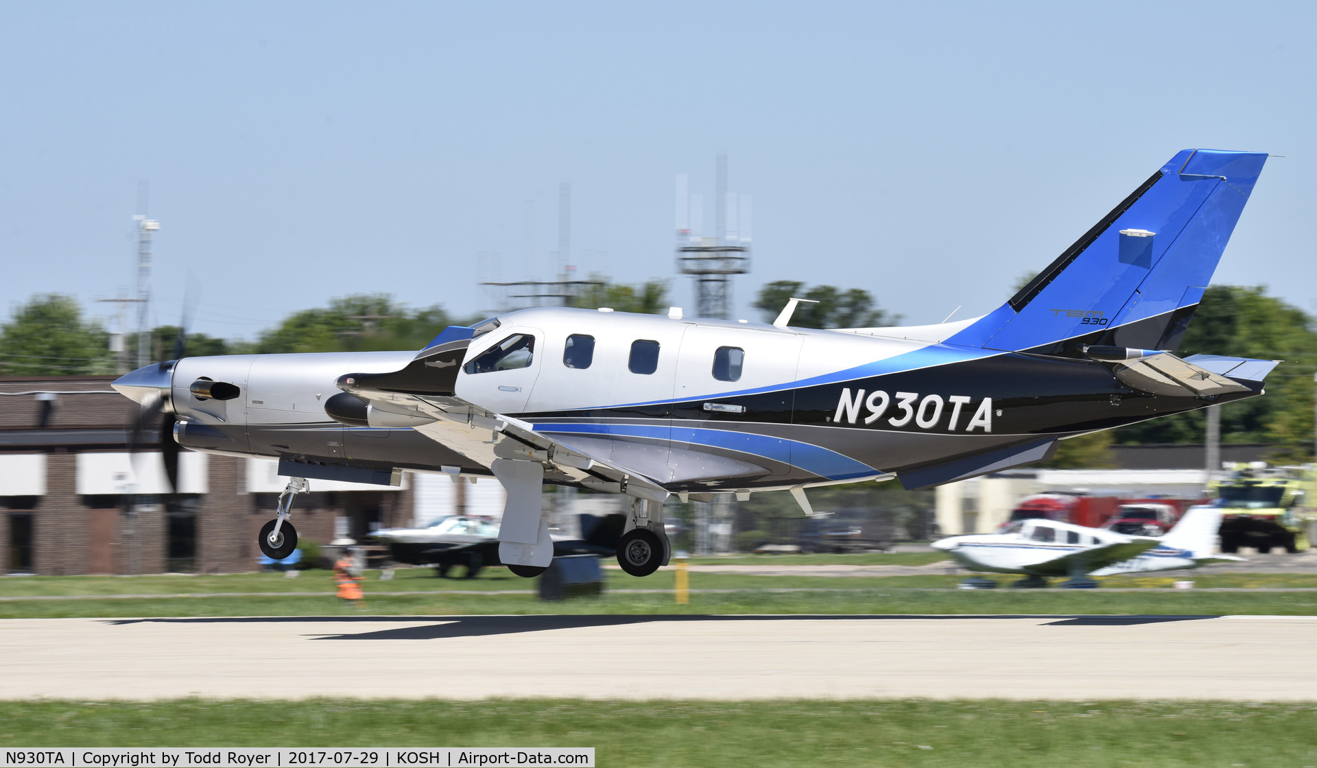 N930TA, 2016 Socata TBM-700 C/N 1139, Airventure 2017