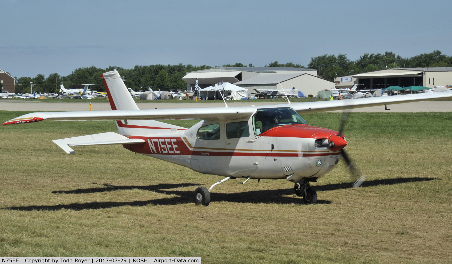 N75EE, 1975 Cessna 210L Centurion C/N 21060837, Airventure 2017