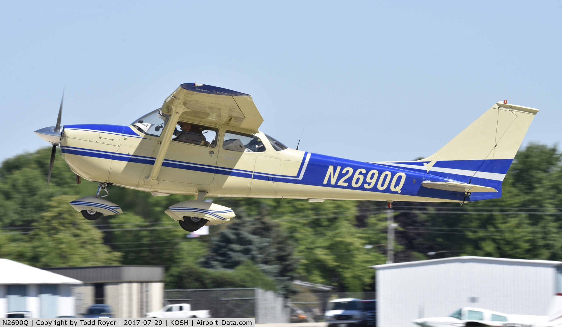 N2690Q, 1970 Cessna 172K Skyhawk C/N 17259104, Airventure 2017