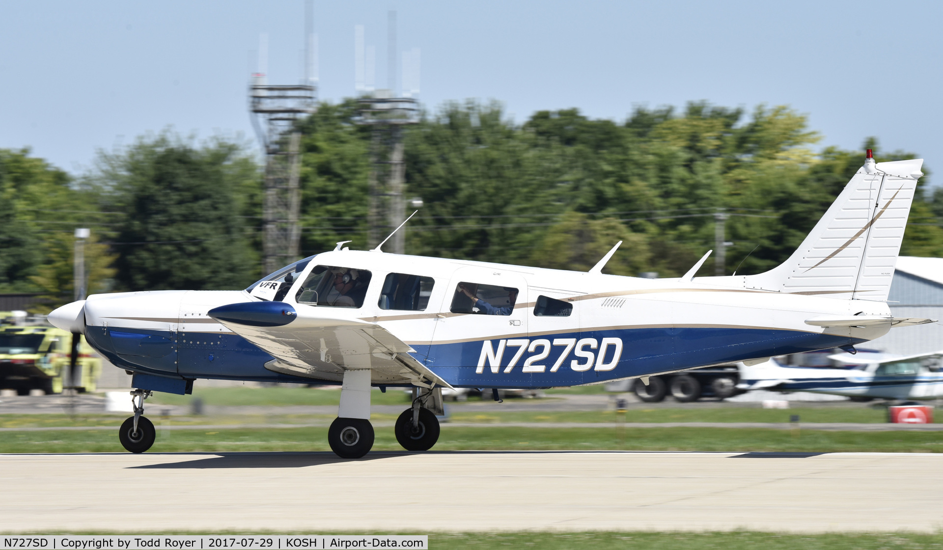 N727SD, 1976 Piper PA-32R-300 Cherokee Lance C/N 32R-7780060, Airventure 2017
