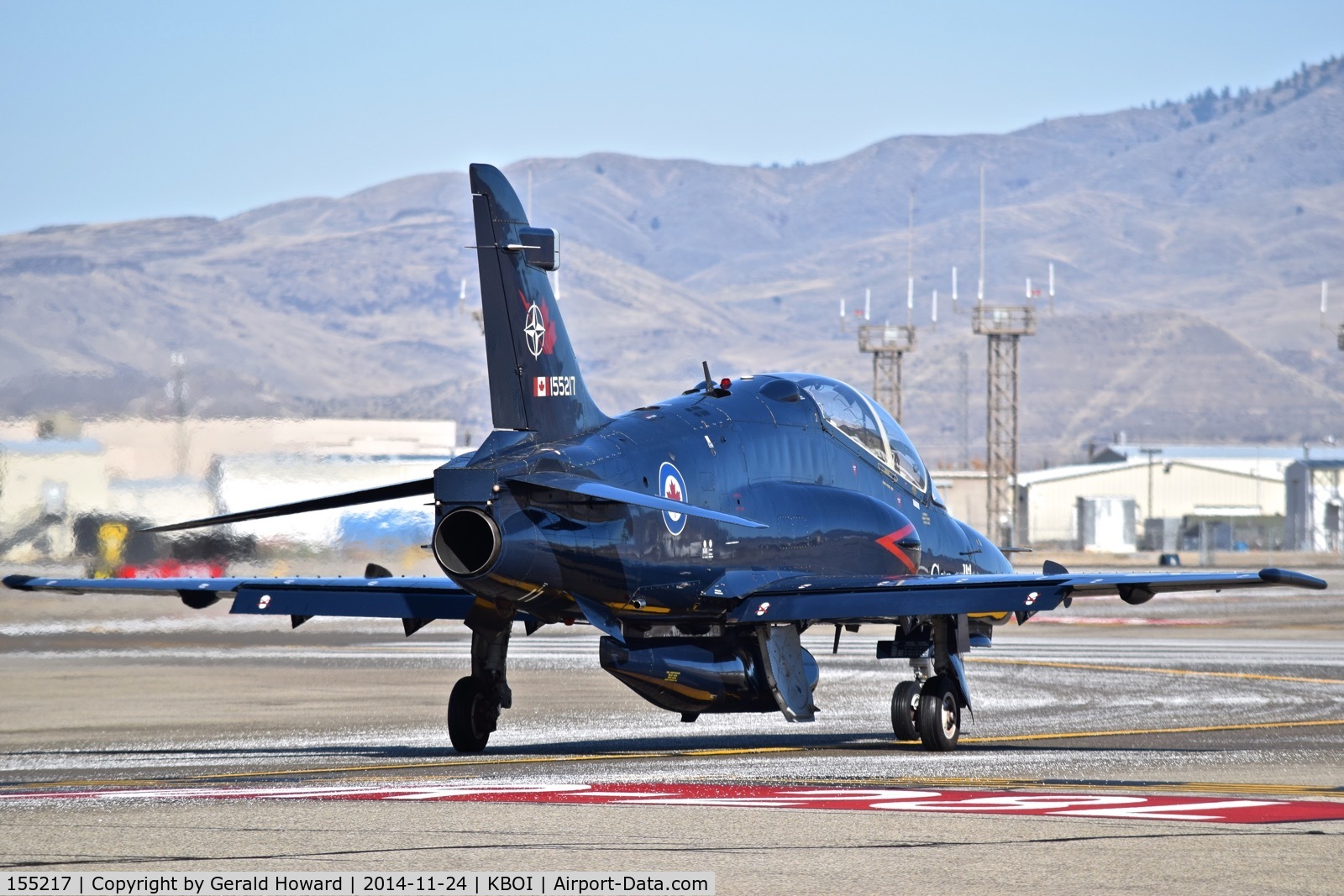 155217, 2001 BAe Systems CT-155 Hawk C/N IT025/711, Turning onto RWY 28L. No.2 CFFTS, Moose Jaw, Saskatchewan, Canada.