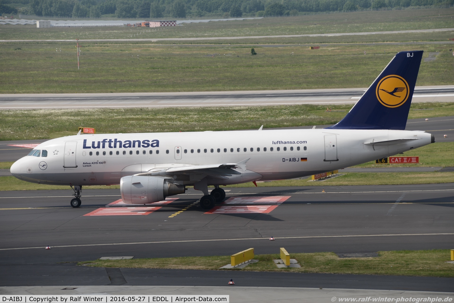 D-AIBJ, 2012 Airbus A319-112 C/N 5293, Airbus A319-112 - LH DLH Lufthansa 'Lorsch' - 5293 - D-AIBJ - 27.05.2016 - DUS