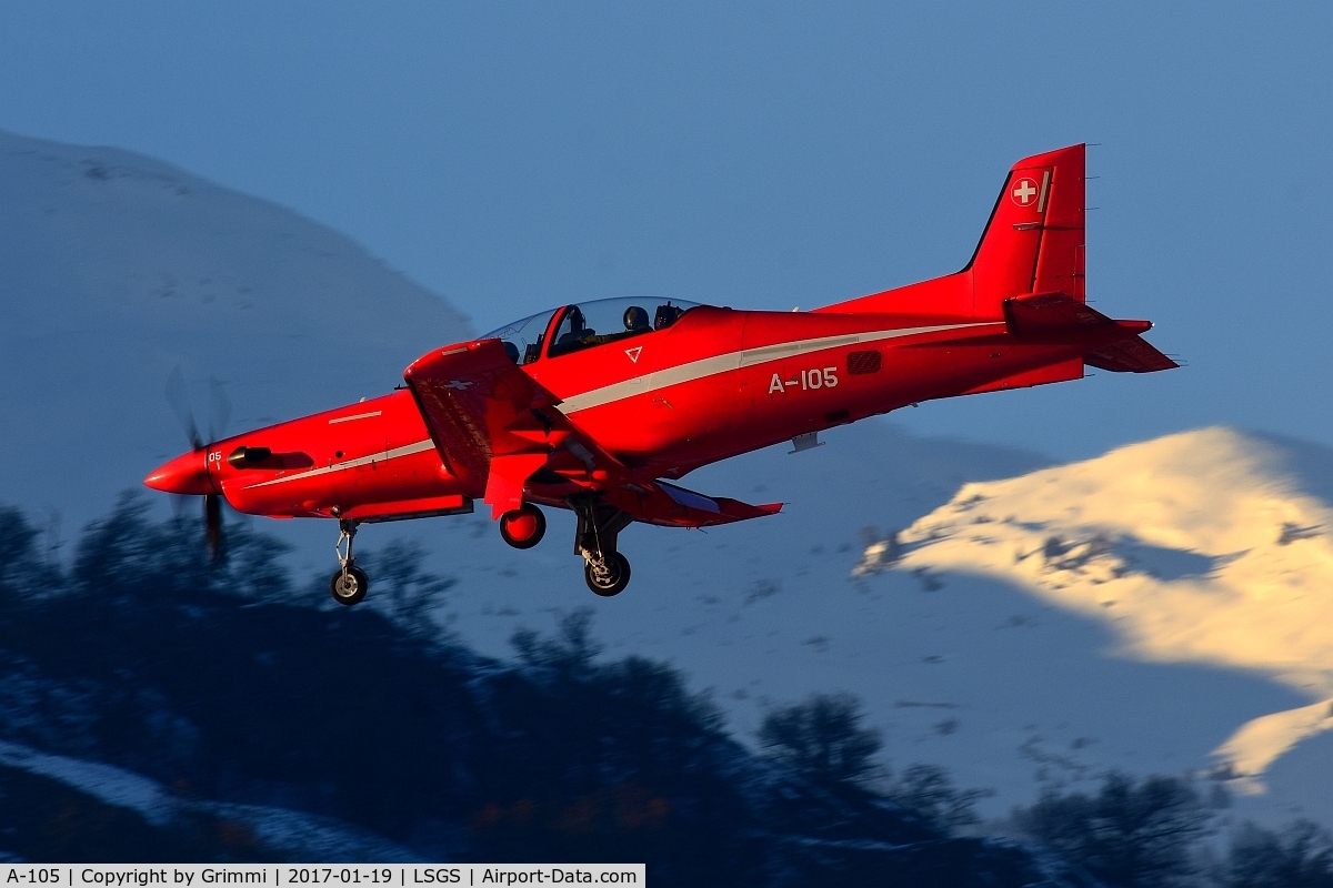 A-105, 2008 Pilatus PC-21 C/N 107, COLA'31 making some T&G's in the late afternoon light that day - fabulous with those mountains !