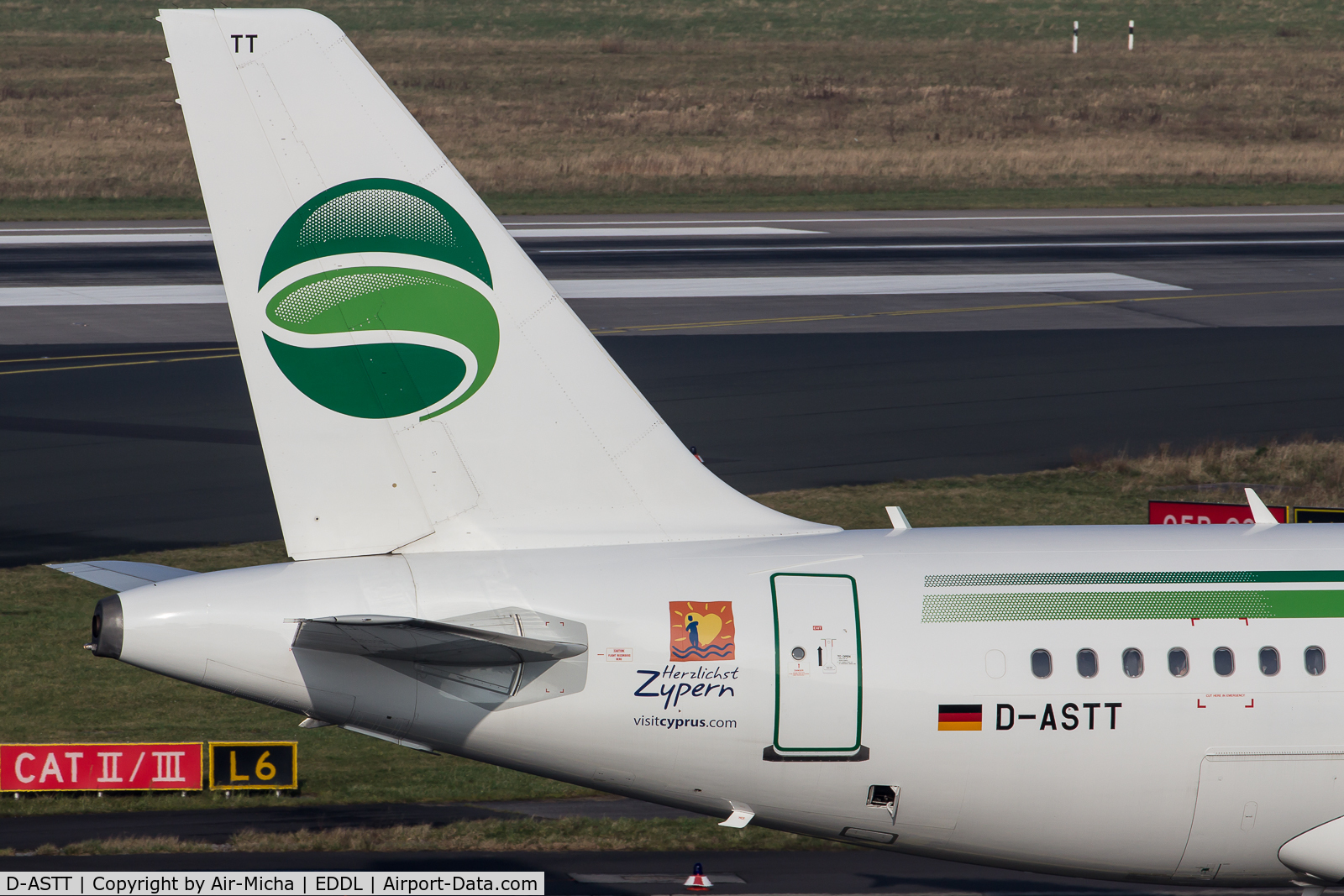 D-ASTT, 2008 Airbus A319-112 C/N 3560, Germania