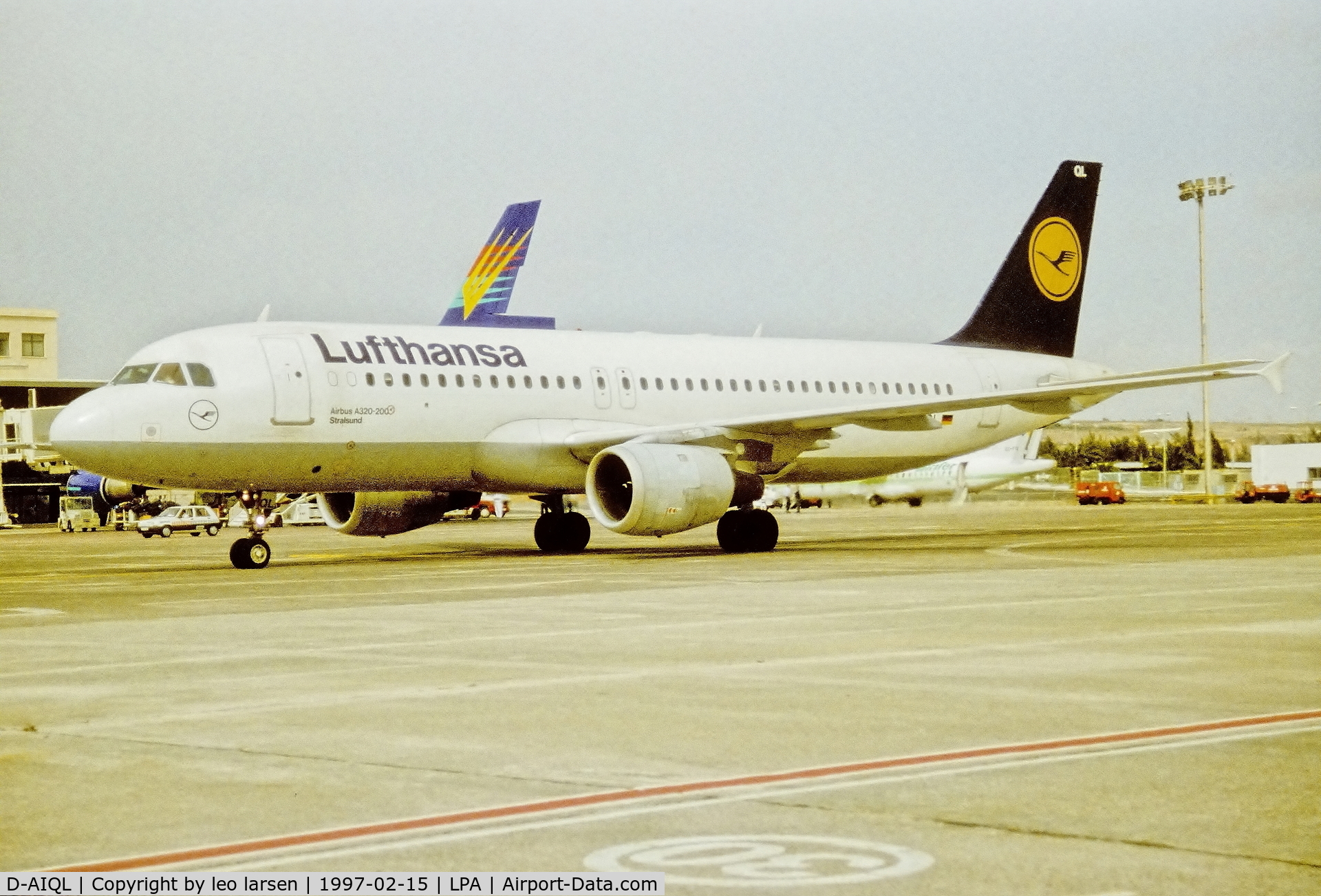 D-AIQL, 1991 Airbus A320-211 C/N 0267, Las Palmas 15.2.1997