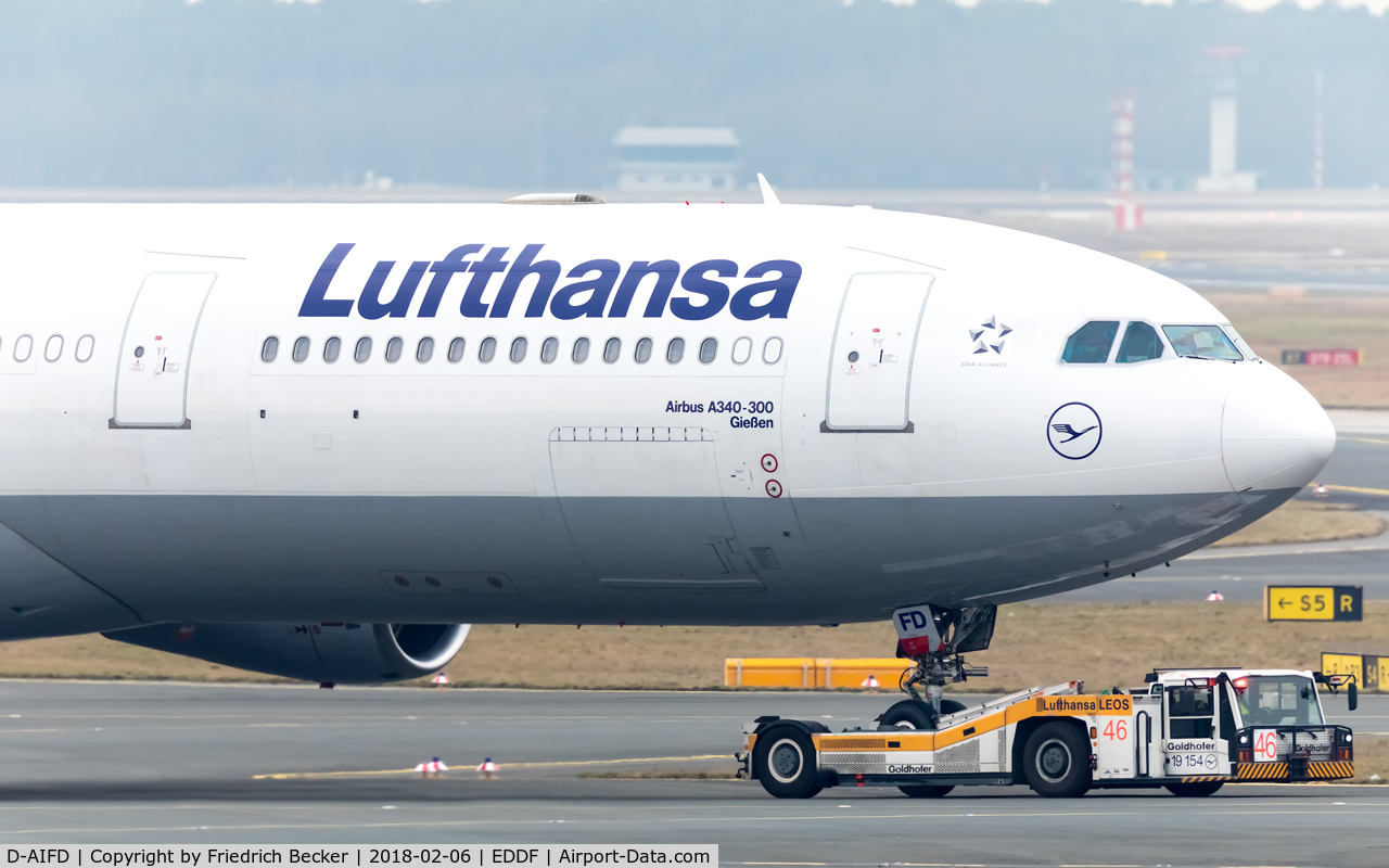 D-AIFD, 2001 Airbus A340-313X C/N 390, towed to the apron