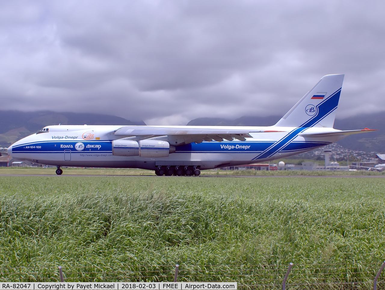 RA-82047, 1992 Antonov An-124-100 Ruslan C/N 9773053259121/0701, Taking off rwy 12