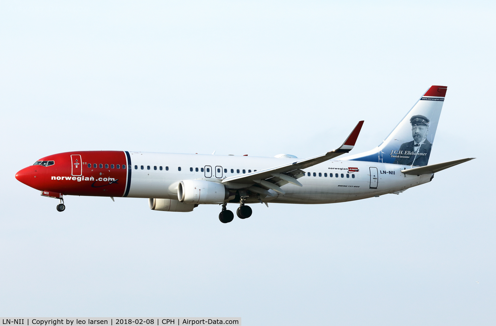 LN-NII, 2014 Boeing 737-8JP C/N 43877, Copenhage 8.2.2018 with famoues Danish flightpioner J.C.H.Ellehammer.