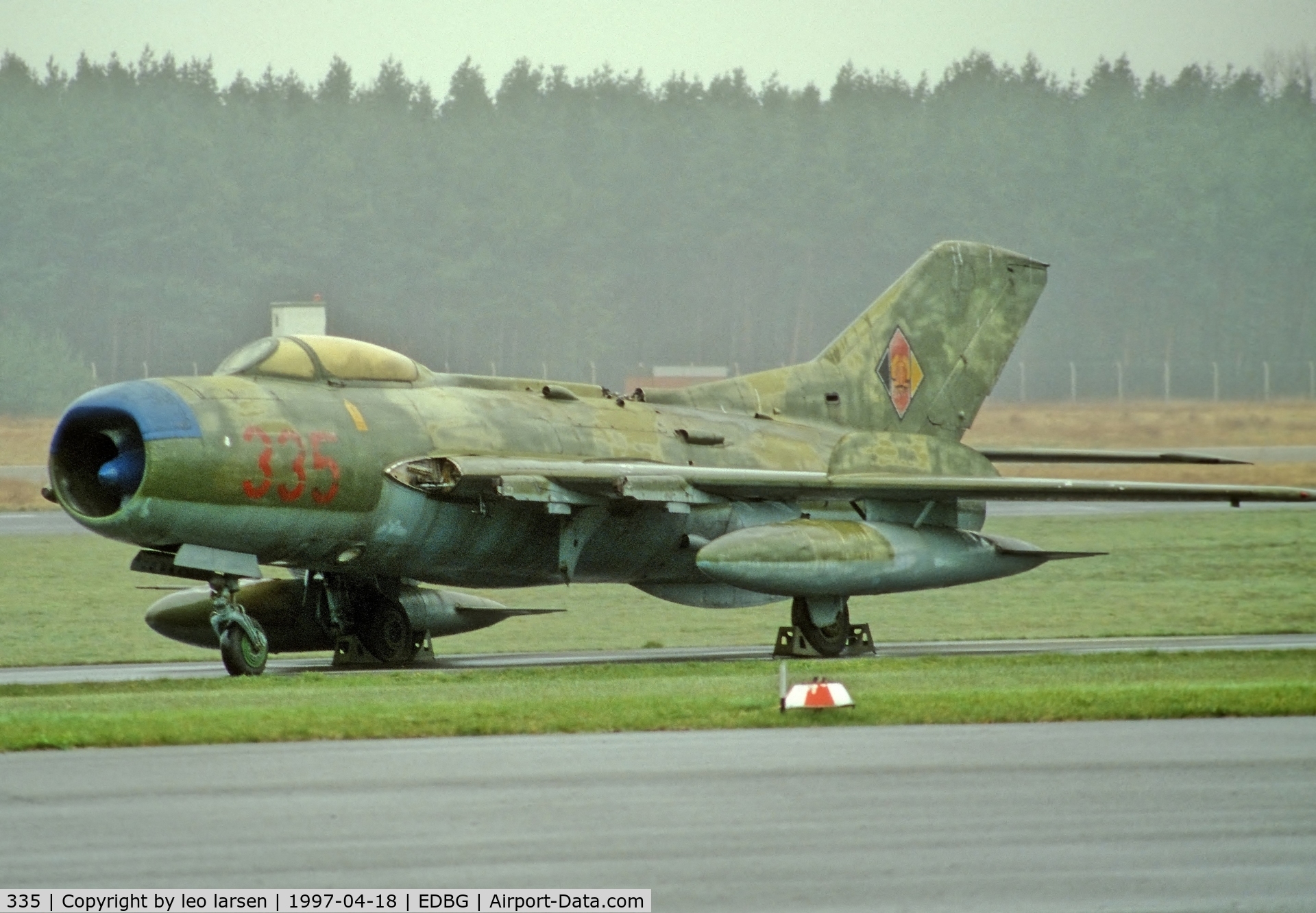 335, 1957 Mikoyan-Gurevich MiG-19PM C/N 650 929, Berlin-Gatow museum 18.4.1997