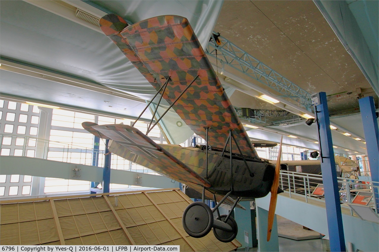 6796, Fokker D-VII C/N Not found 6796, Pfalz DXII, Air & Space Museum Paris-Le Bourget Airport (LFPB-LBG)