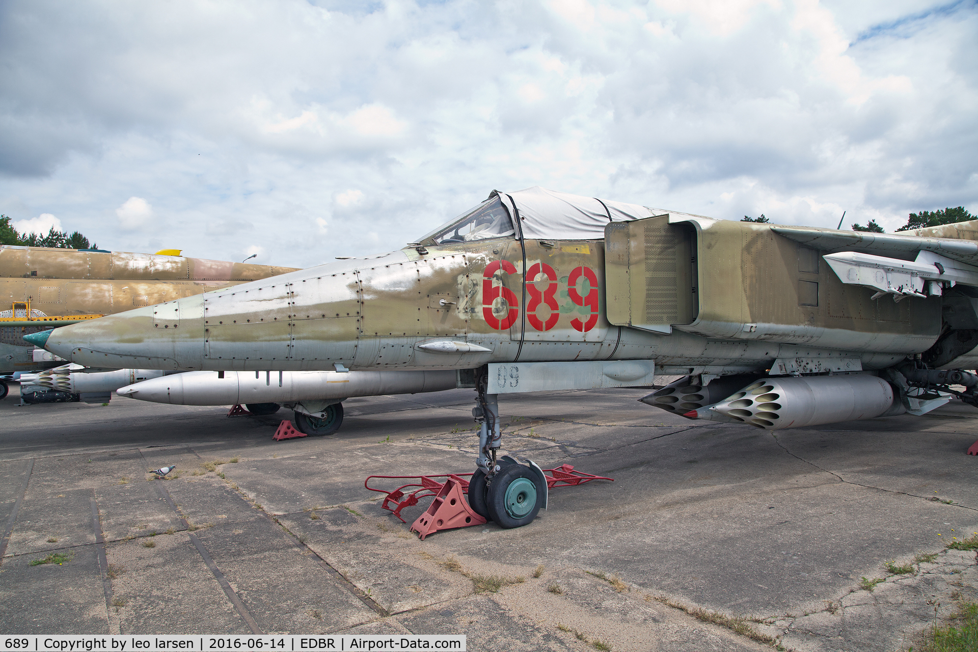 689, 1979 Mikoyan-Gurevich MiG-23BN C/N 0393211085, Rothenburg 14.6.2016