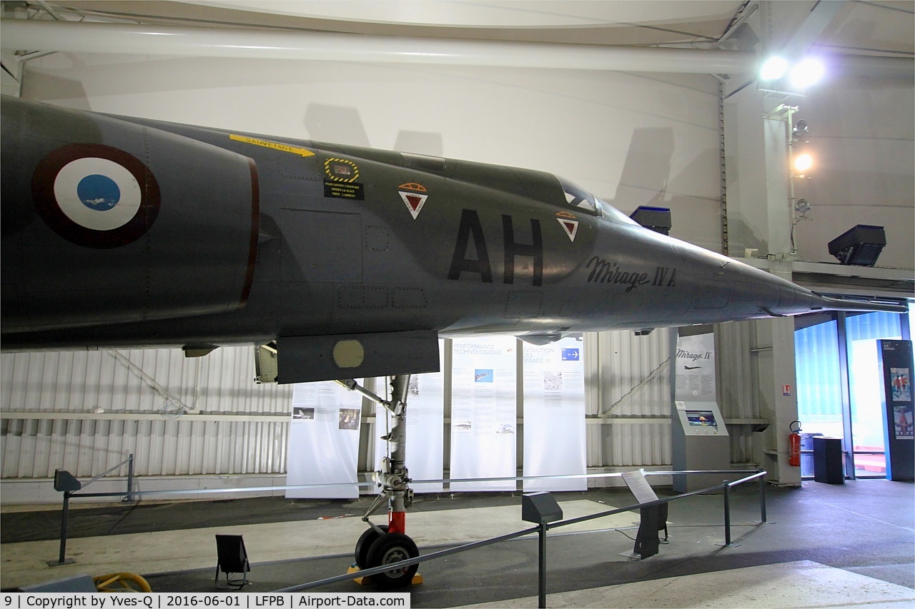 9, Dassault Mirage IVA C/N 9, Dassault Mirage IV A, Air & Space Museum Paris-Le Bourget Airport (LFPB-LBG)