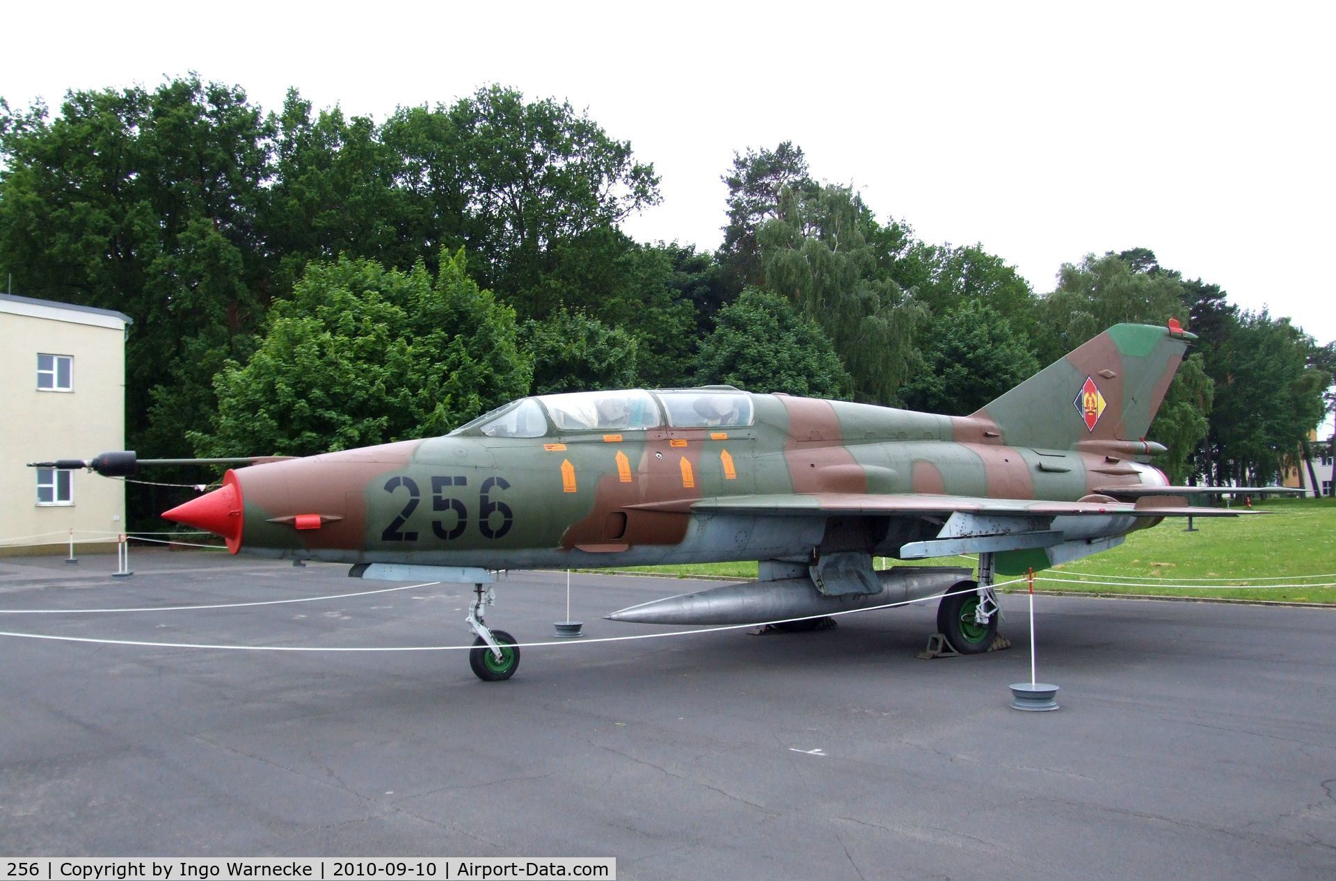 256, 1971 Mikoyan-Gurevich MiG-21UM C/N 02695156, Mikoyan i Gurevich MiG-21UM MONGOL-B at the Luftwaffenmuseum, Berlin-Gatow