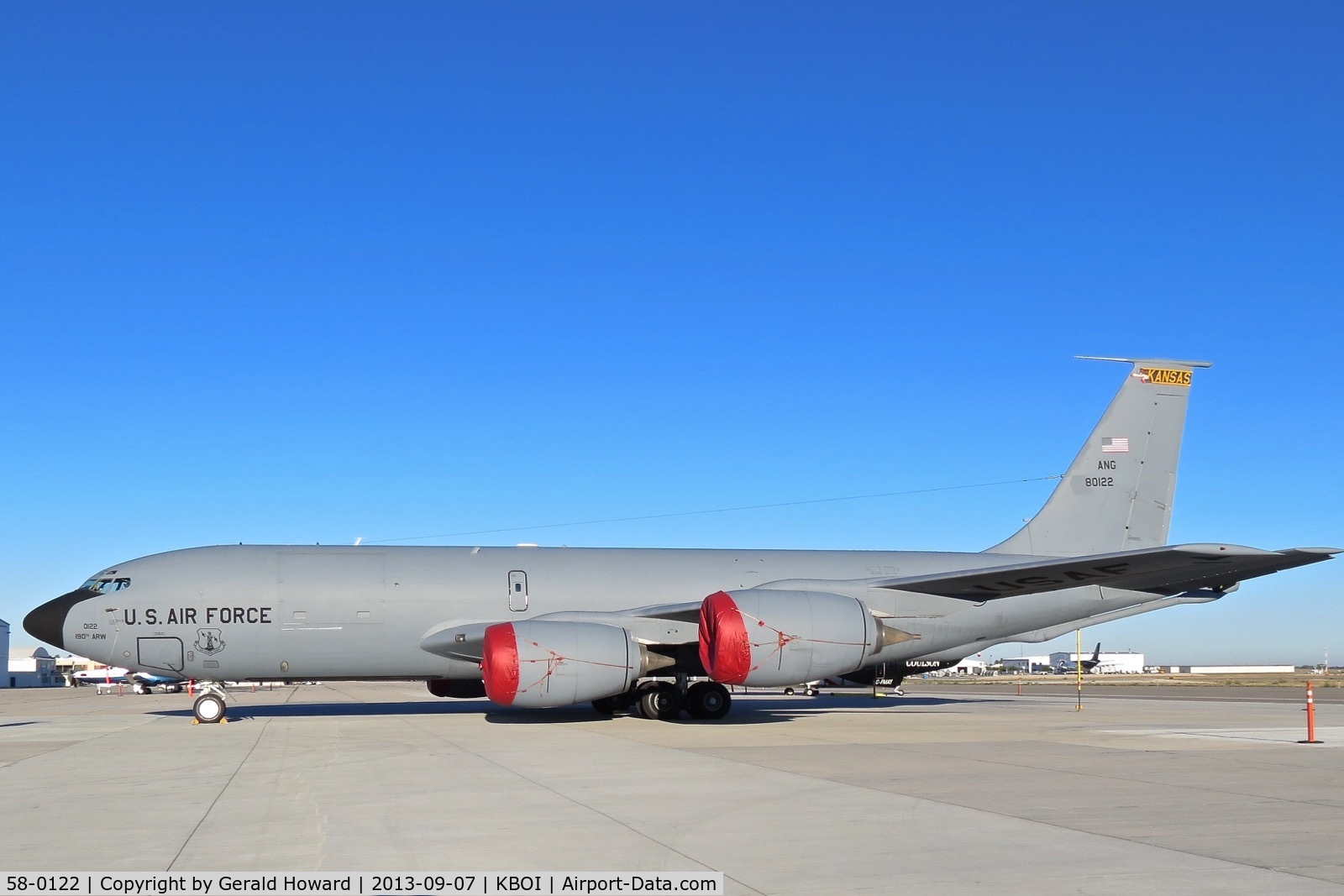 58-0122, 1958 Boeing KC-135R Stratotanker C/N 17867, 190th ARW, Kansas ANG.