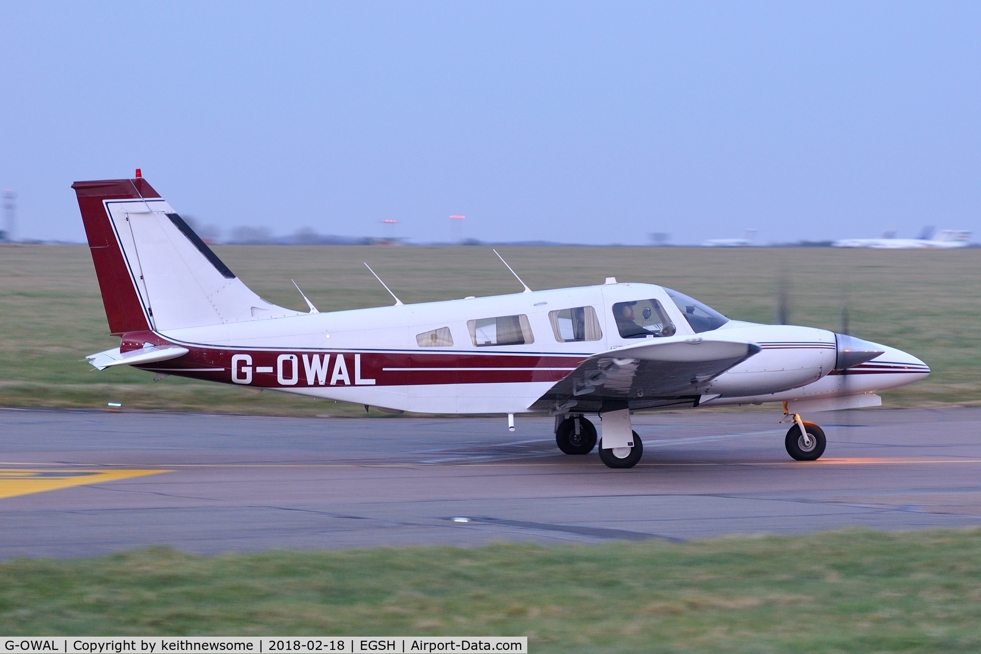 G-OWAL, 1993 Piper PA-34-220T Seneca III C/N 34-48030, Leaving Norwich at twilight.
