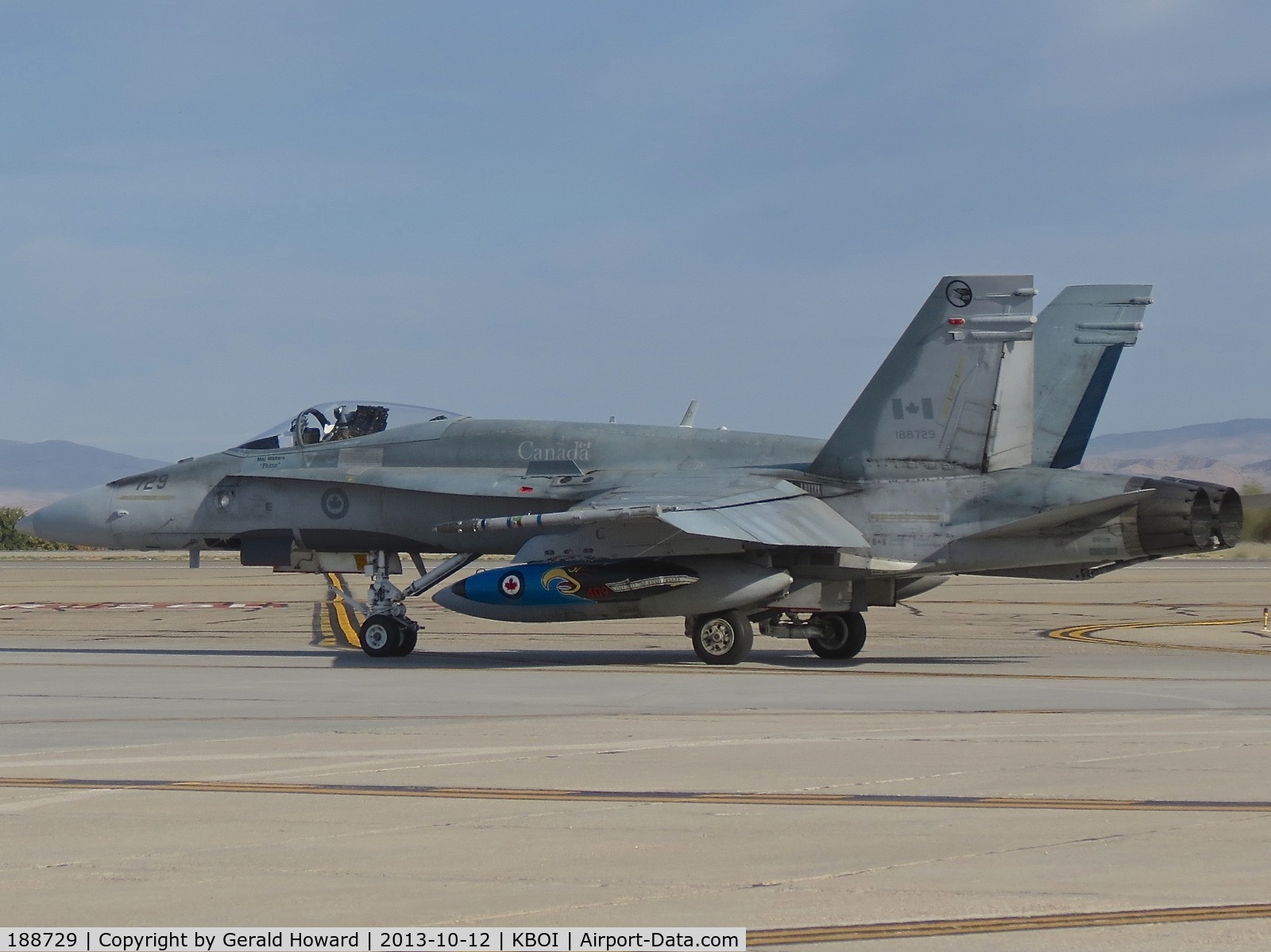 188729, McDonnell Douglas CF-188A Hornet C/N 0226/A179, Taxiing on Foxtrot.  409 Squadron, Cold Lake, Canada.