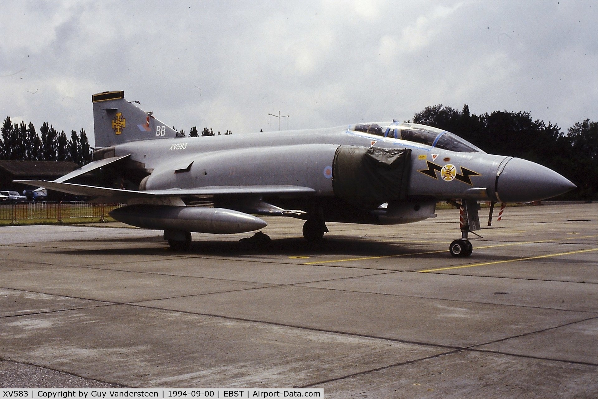 XV583, 1969 McDonnell Douglas Phantom FG1 C/N 9337/3268, Brustem airshow Spet 1994