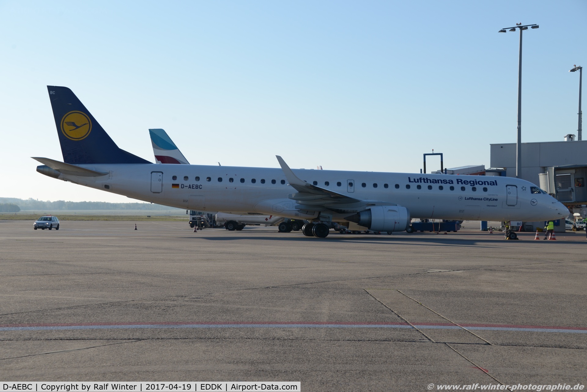 D-AEBC, 2009 Embraer 195LR (ERJ-190-200LR) C/N 19000320, Embraer ERJ-195LR 190-200LR - CL CLH Lufthansa Cityline 'Oberstdorf' - 19000320 - D-AEBC 19.04.2017 - CGN