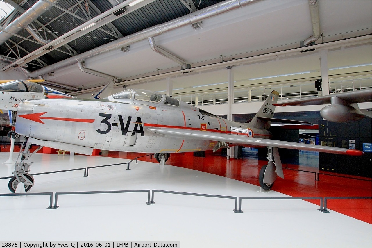 28875, Republic F-84F Thunderstreak C/N 727, Republic F-84F Thunderstreak, Air and Space Museum, Paris-Le Bourget (LFPB-LBG)