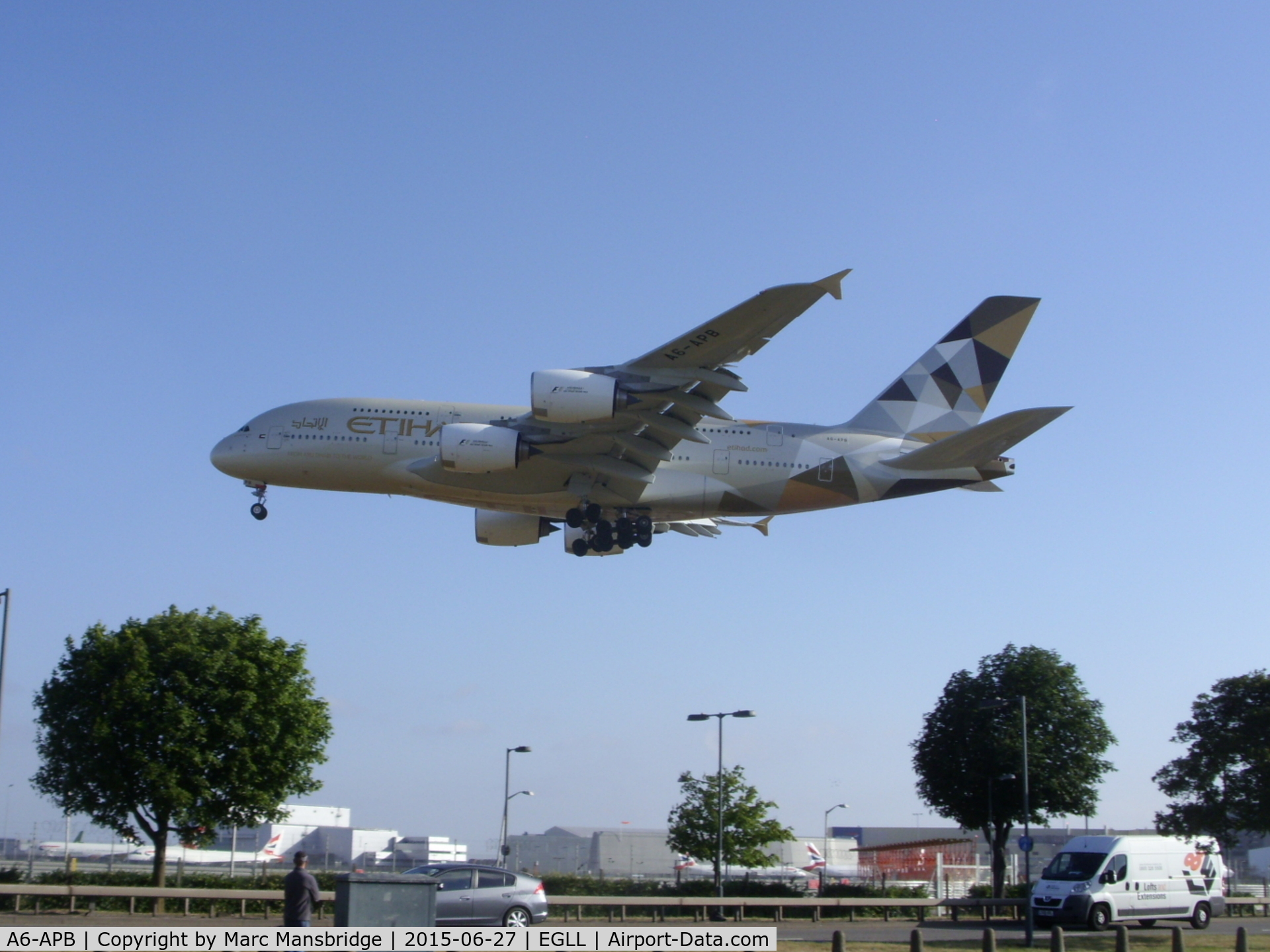 A6-APB, 2014 Airbus A380-861 C/N 170, Landing runway 27L at Heathrow airport EGLL