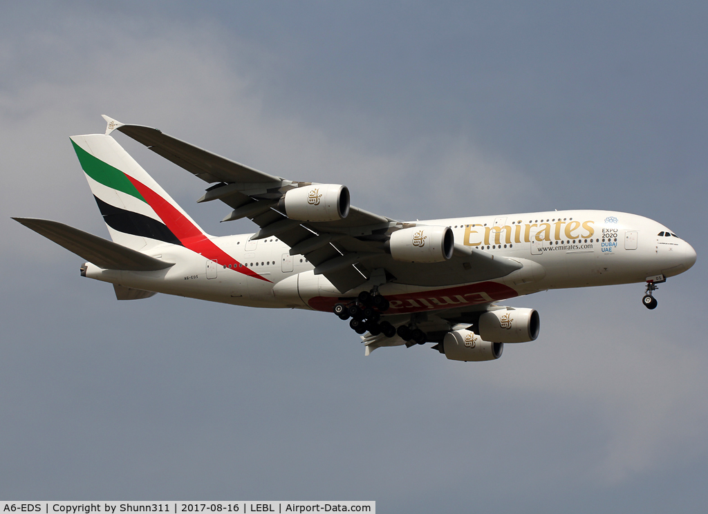 A6-EDS, 2011 Airbus A380-861 C/N 086, Landing rwy 07L