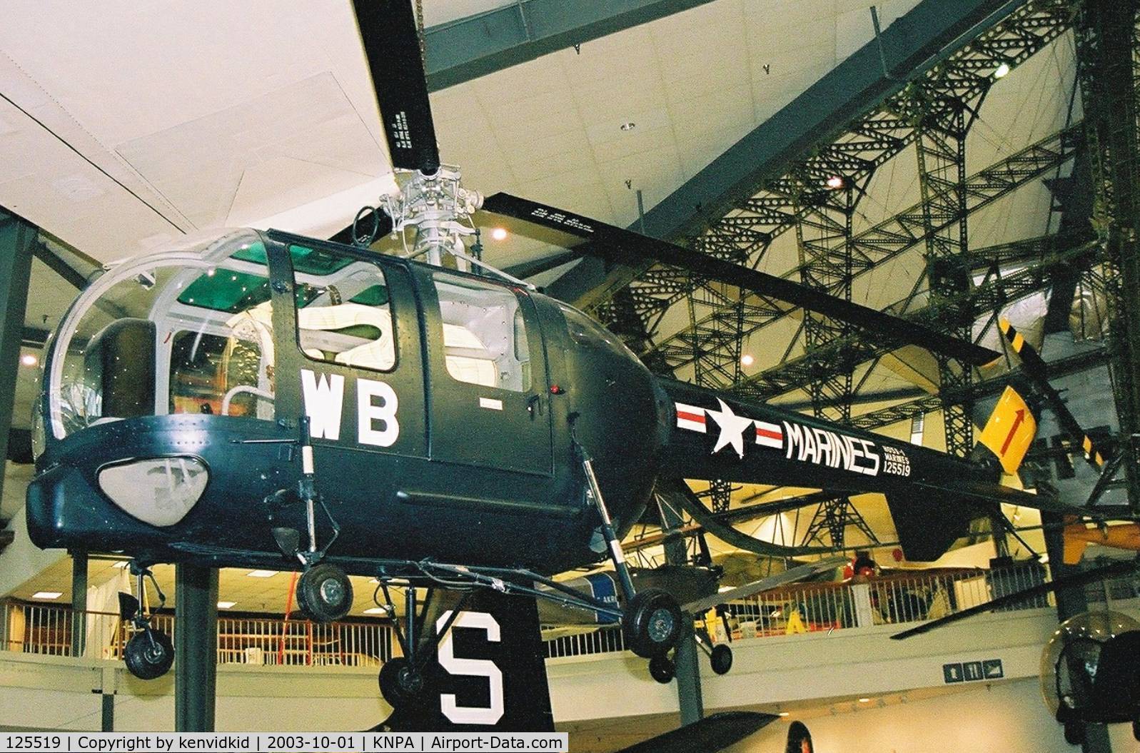 125519, 1952 Sikorsky HO5S-1 C/N 52.012, On display at the Museum of Naval Aviation, Pensacola.