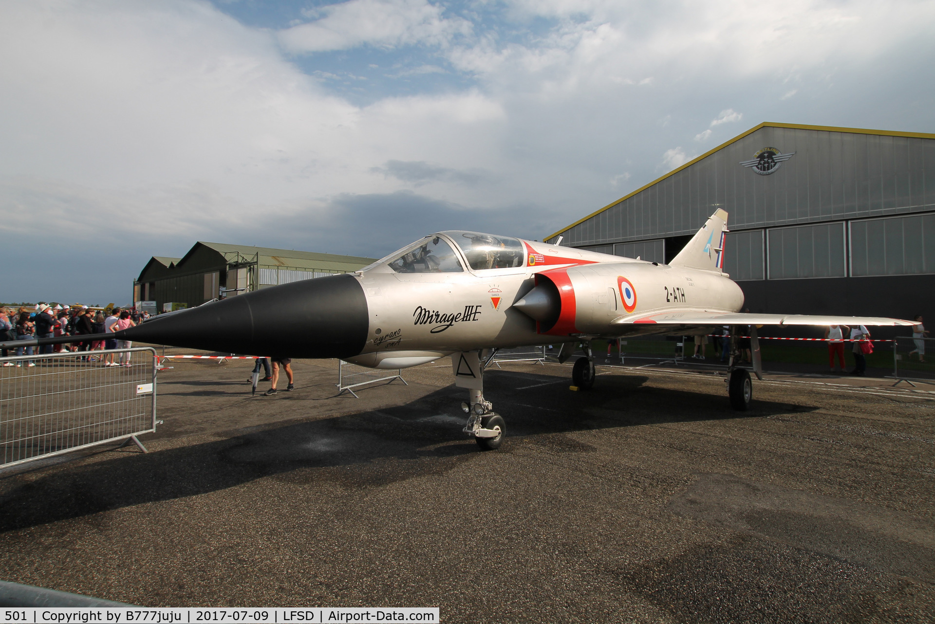 501, Dassault Mirage IIIE C/N 501, at Dijon
ex Albert Udezo cartoonist of 