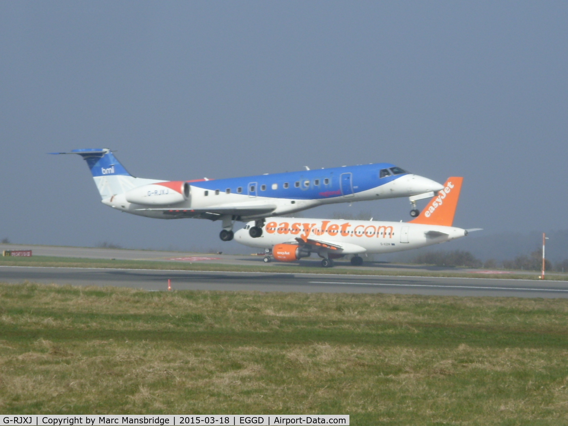 G-RJXJ, 2001 Embraer ERJ-135ER (EMB-135ER) C/N 145473, Landing at Bristol airport EGGD