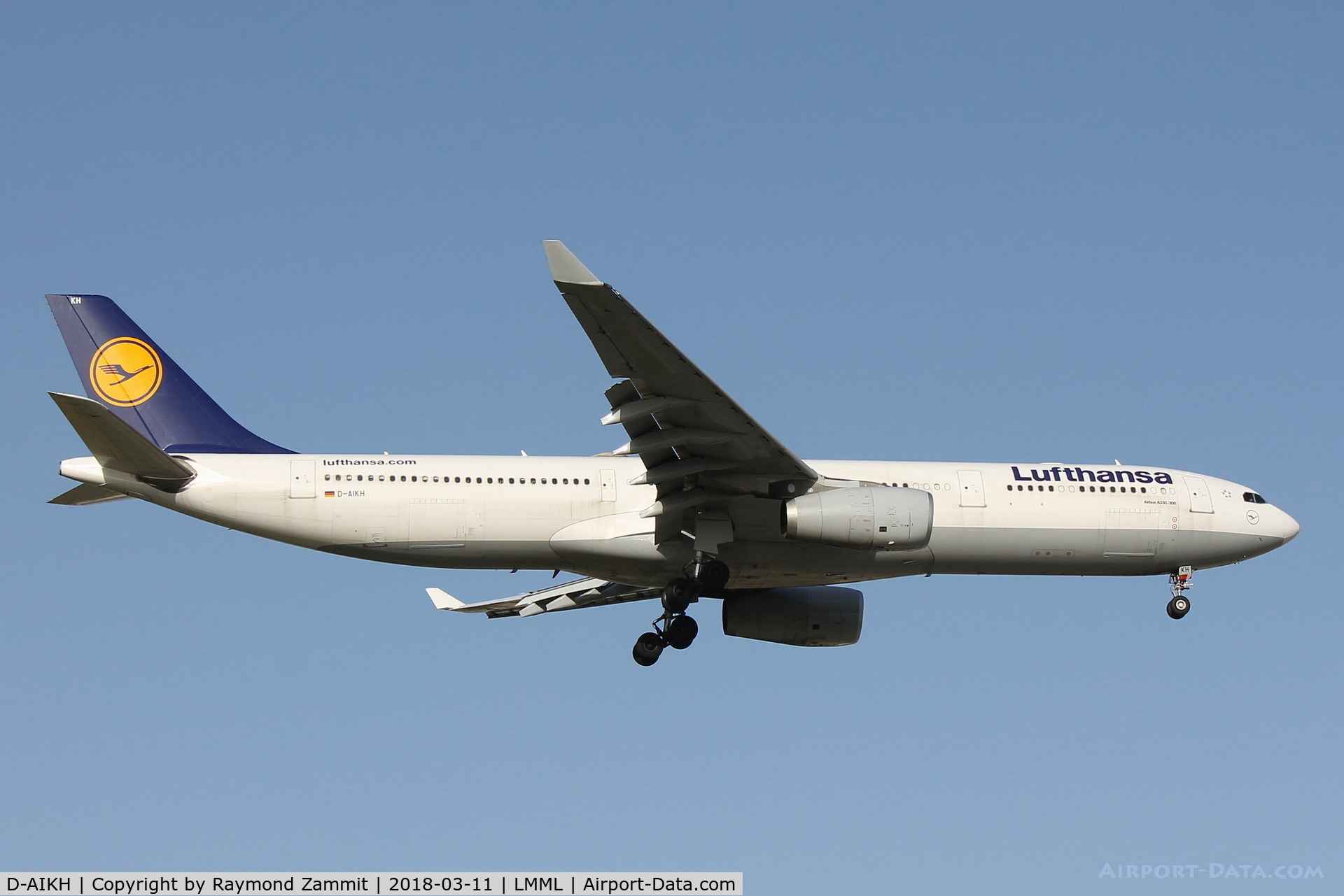 D-AIKH, 2005 Airbus A330-343X C/N 648, A330 D-AIKH Lufthansa