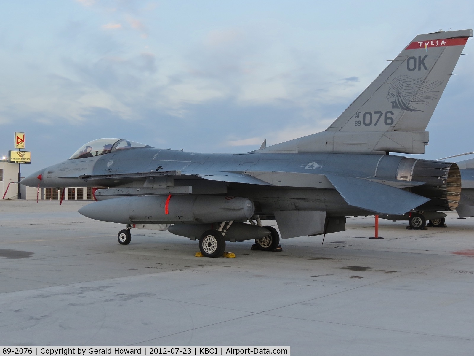 89-2076, General Dynamics F-16C Fighting Falcon C/N 1C-229, Parked on the south GA ramp. 138th FW, OK ANG.