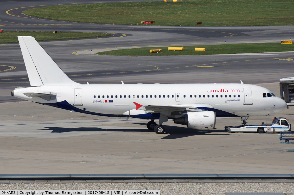 9H-AEJ, 2004 Airbus A319-112 C/N 2186, Air Malta Airbus A319