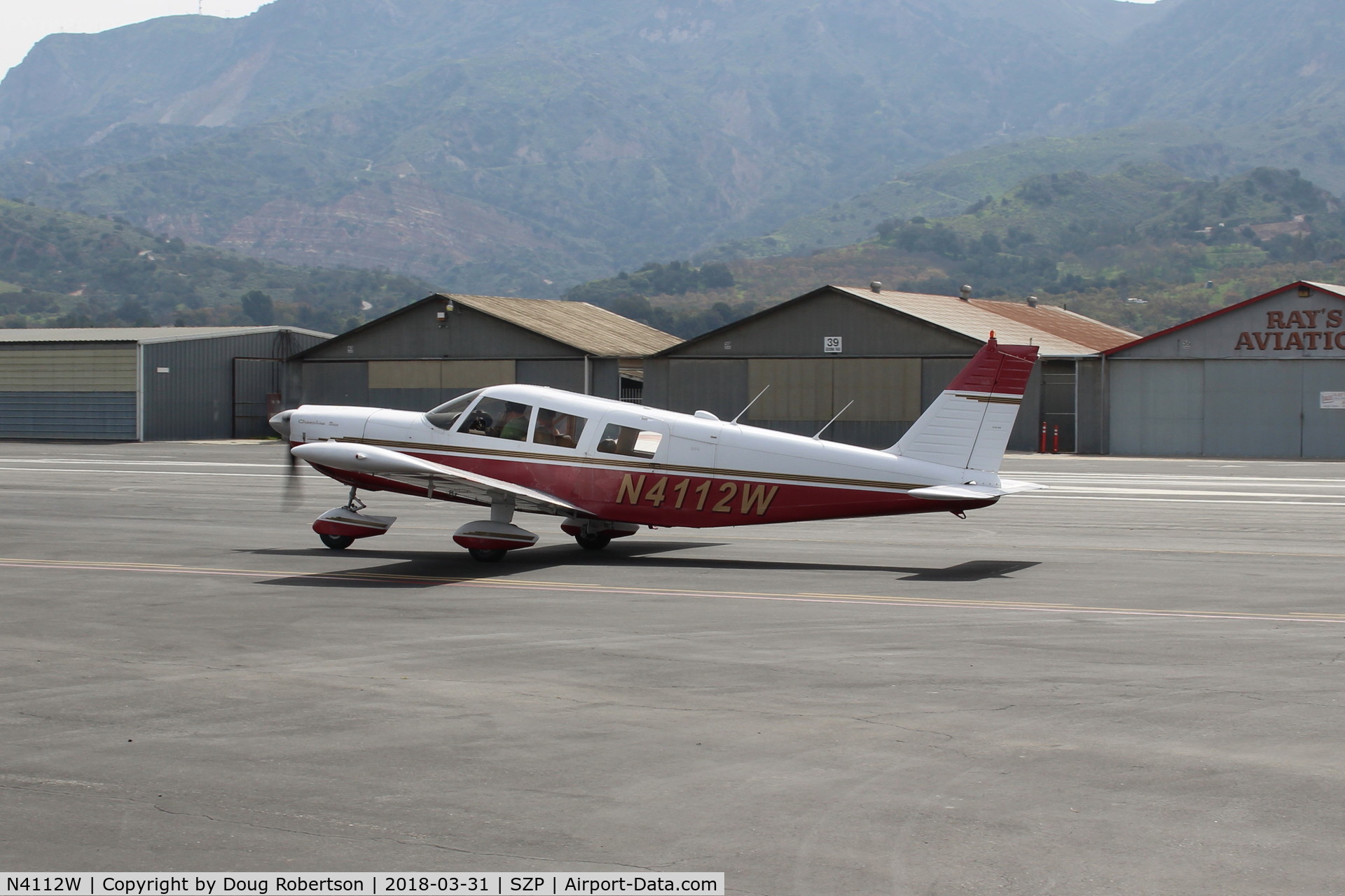 N4112W, 1967 Piper PA-32-300 Cherokee Six Cherokee Six C/N 32-40175, 1967 Piper PA-32-300 CHEROKEE SIX, Lycoming IO-540-K1A5 300 Hp, taxi