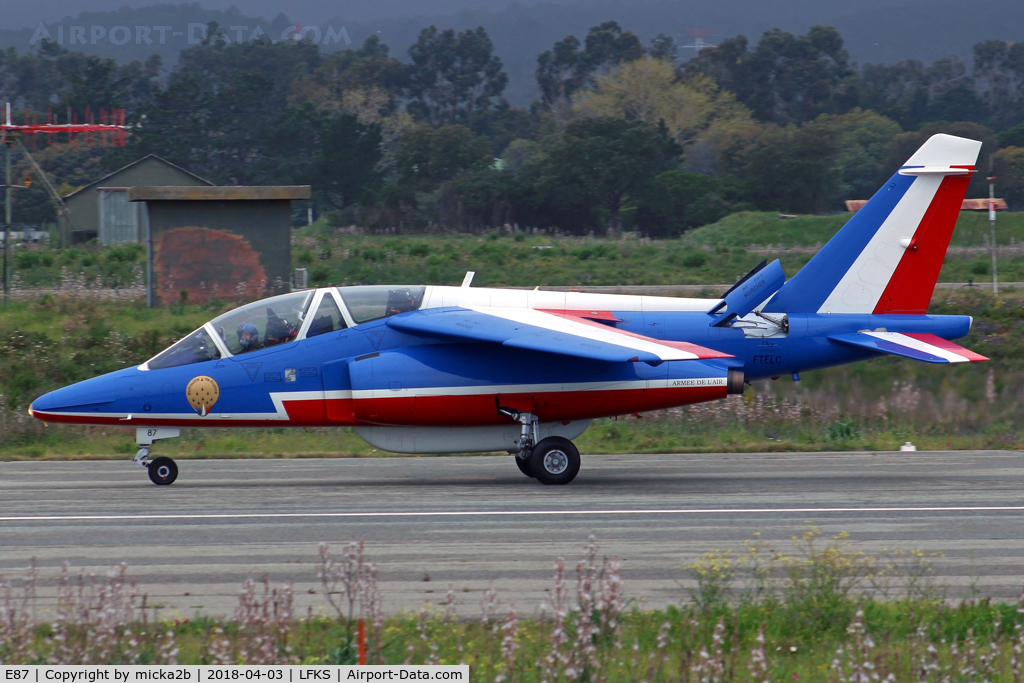 E87, Dassault-Dornier Alpha Jet E C/N E87, Taxiing