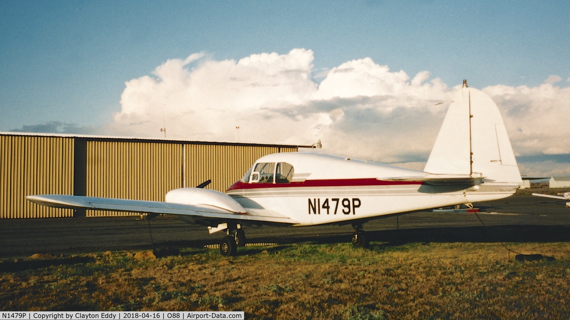 N1479P, 1956 Piper PA-23-150 Apache Apache C/N 23-546, Old Rio Vista Airport in California early 1990's.