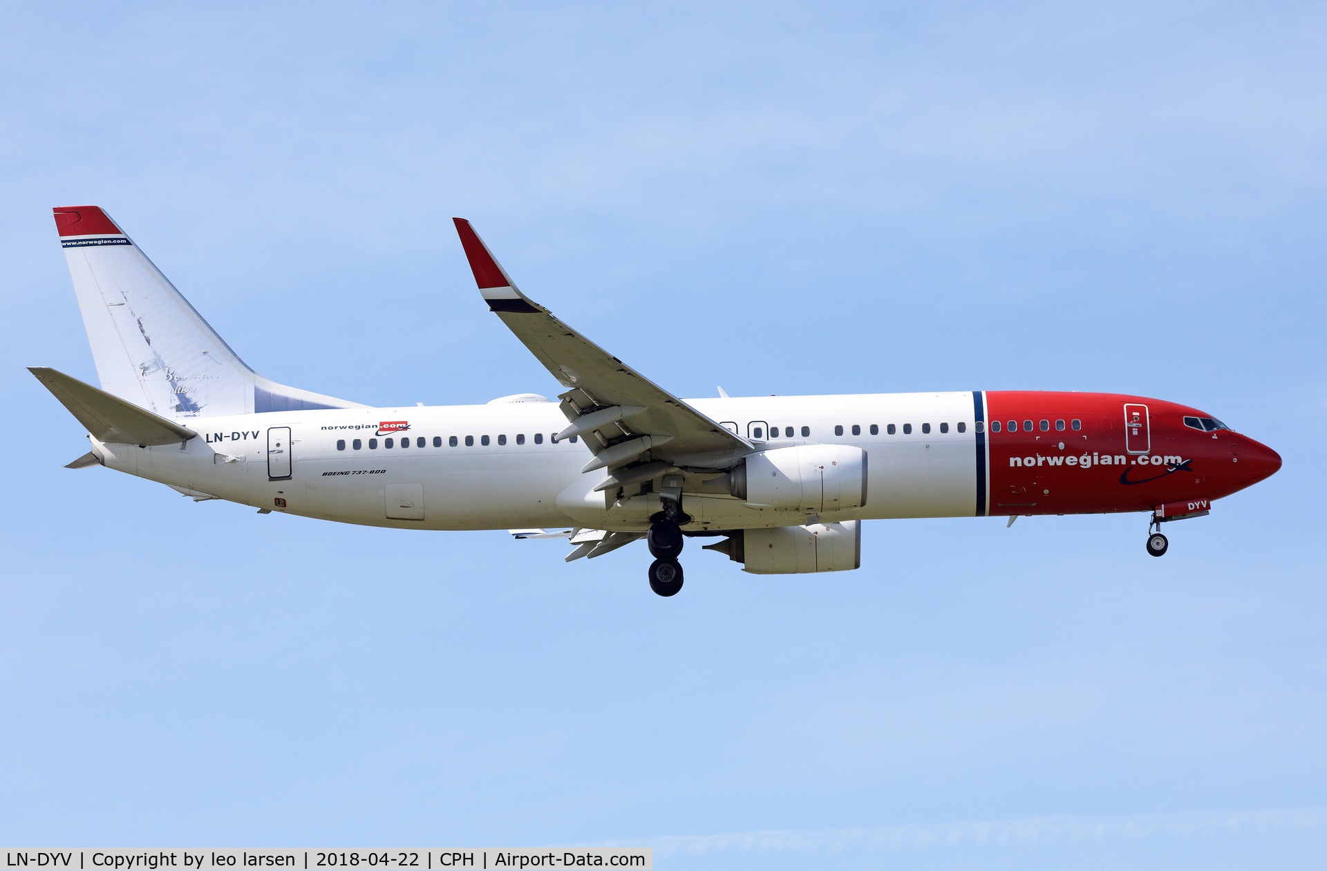 LN-DYV, 2012 Boeing 737-8JP C/N 39009, Copenhagen 22.4.2018 L/D R-04L with missing
Elsa Beskow