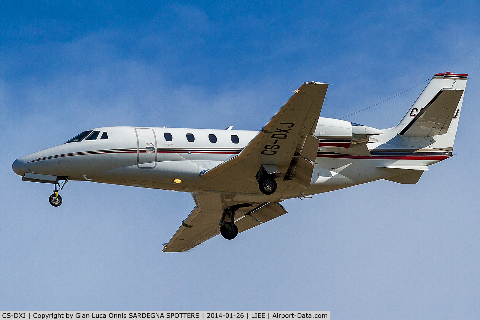 CS-DXJ, 2006 Cessna 560XL Citation Excel C/N 560-5627, TAKEOFF 32L