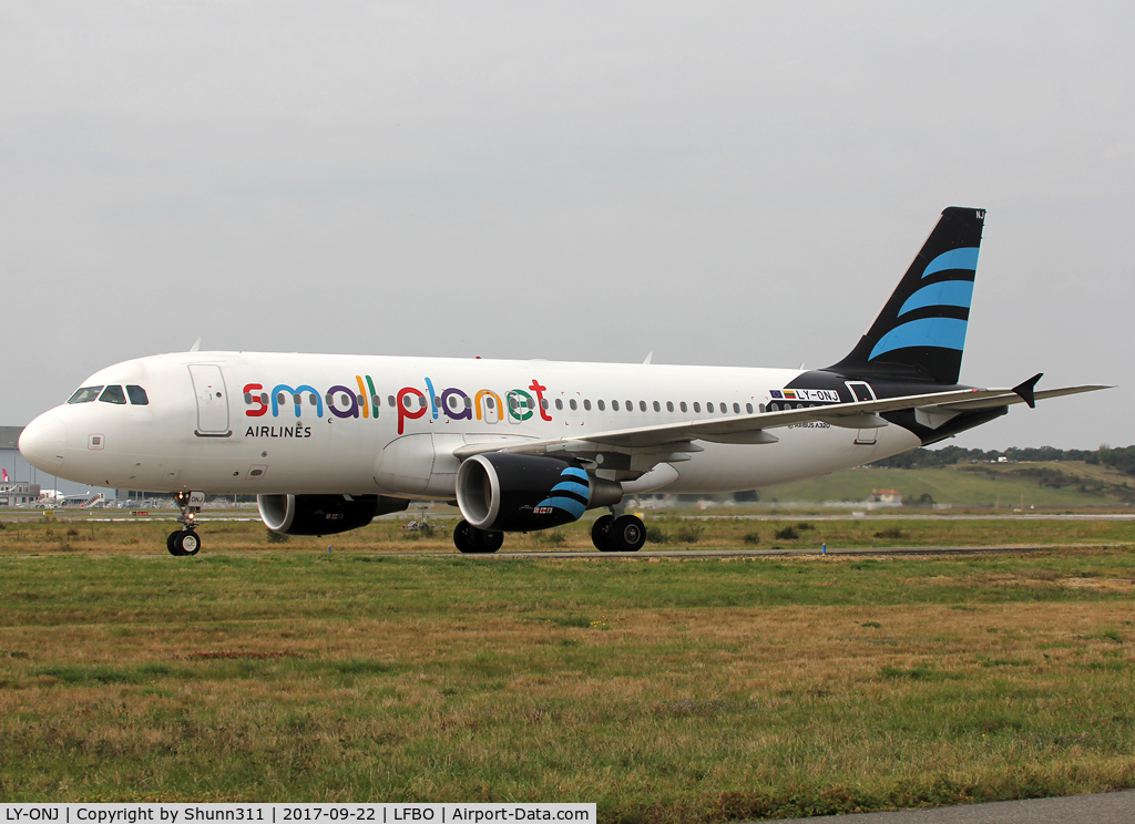 LY-ONJ, 2010 Airbus A320-214 C/N 4203, Taxiing to the Terminal in basic Afriqiyah new c/s with Small Planet titles...